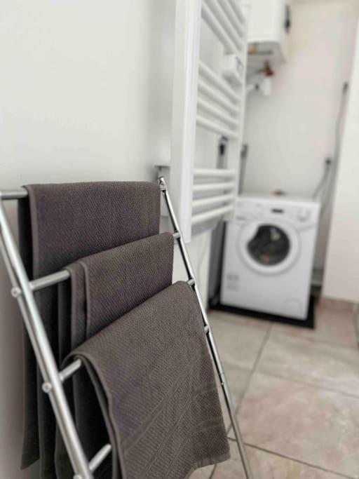 Appartement Elegant Proche Rer/ Cdg / Parc Des Expos Sevran Esterno foto
